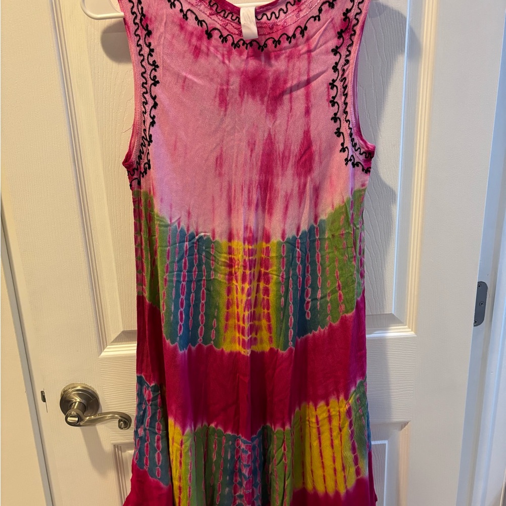 ⚜️Sleeveless Maxi Dress in Bright Pink Tie-Dye - Picture 4 of 5